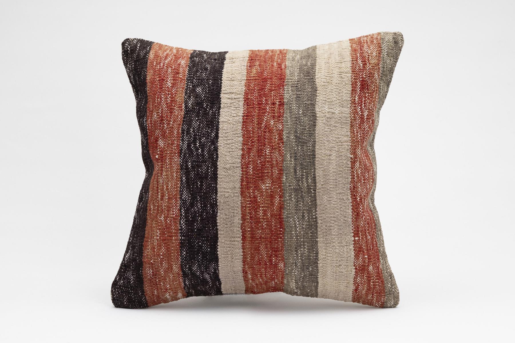 16''16'' (40x40 cm) Kilim Pillows - Vintage Handmade Kilim Pillows - Vintage Handmade Kilim Rugs - It is 100% wool. Artistic and historical rugs. Old handwoven rugs.