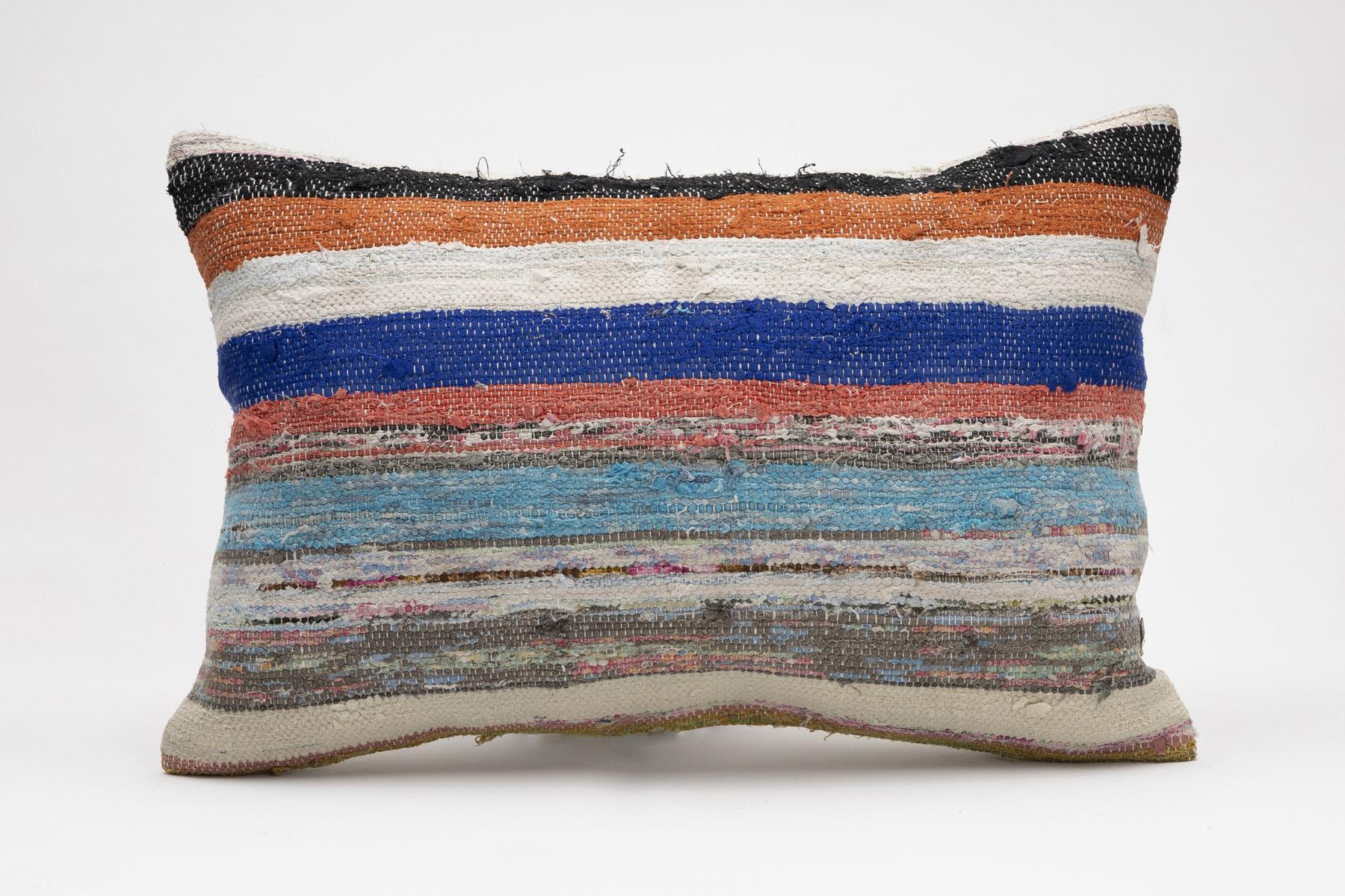 16''24'' (40x60 cm) Kilim Pillows - Vintage Handmade Kilim Pillows - Vintage Handmade Kilim Rugs - It is 100% wool. Artistic and historical rugs. Old handwoven rugs.