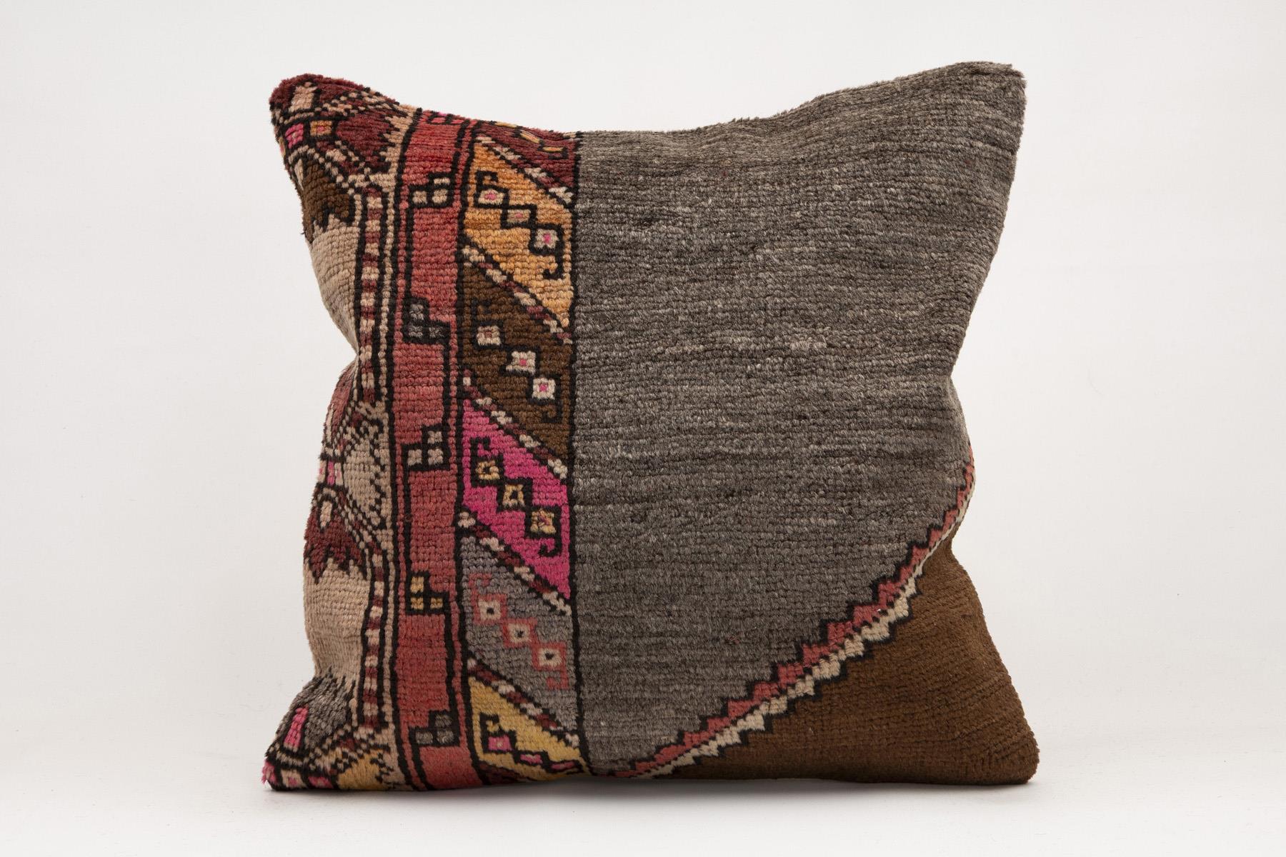 20x20 inches (50x50 cm) Kilim Pillow | KILIM WHOLESALE - Vintage Handmade Pillows - Vintage Handmade Kilim Rugs - It is 100% wool. Artistic and historical rugs. Old handwoven rugs. - Online hand woven rugs and kilim cushions sales. Shipping to a