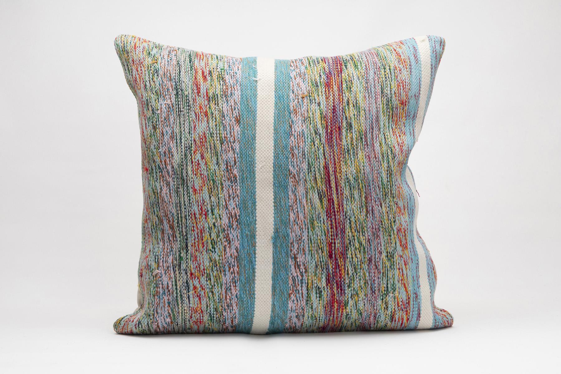 16x24 inches (40x60 cm) Kilim Pillow | KILIM WHOLESALE - Vintage Handmade Pillows - Vintage Handmade Kilim Rugs - It is 100% wool. Artistic and historical rugs. Old handwoven rugs. - Online hand woven rugs and kilim cushions sales. Shipping to a