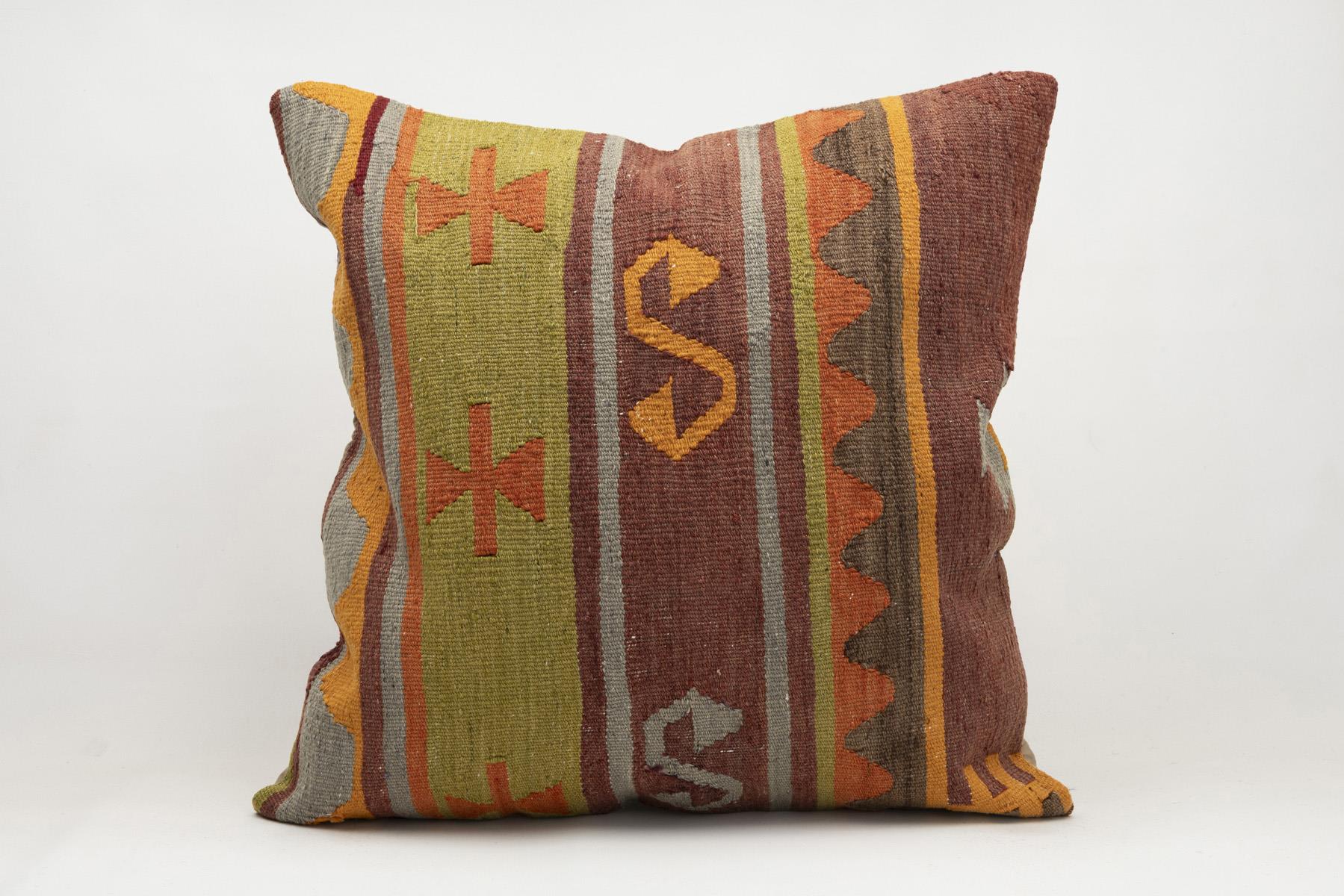 16x24 inches (40x60 cm) Kilim Pillow | KILIM WHOLESALE - Vintage Handmade Pillows - Vintage Handmade Kilim Rugs - It is 100% wool. Artistic and historical rugs. Old handwoven rugs. - Online hand woven rugs and kilim cushions sales. Shipping to a