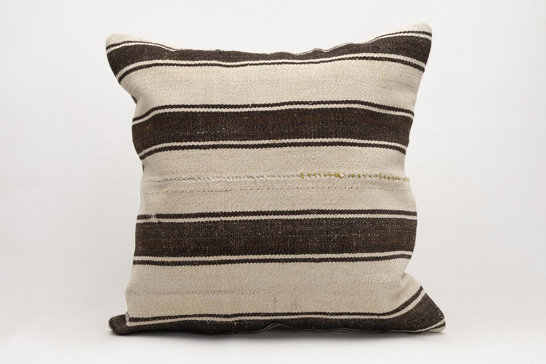 16x24 inches (40x60 cm) Kilim Pillow | KILIM WHOLESALE - Vintage Handmade Pillows - Vintage Handmade Kilim Rugs - It is 100% wool. Artistic and historical rugs. Old handwoven rugs. - Online hand woven rugs and kilim cushions sales. Shipping to a