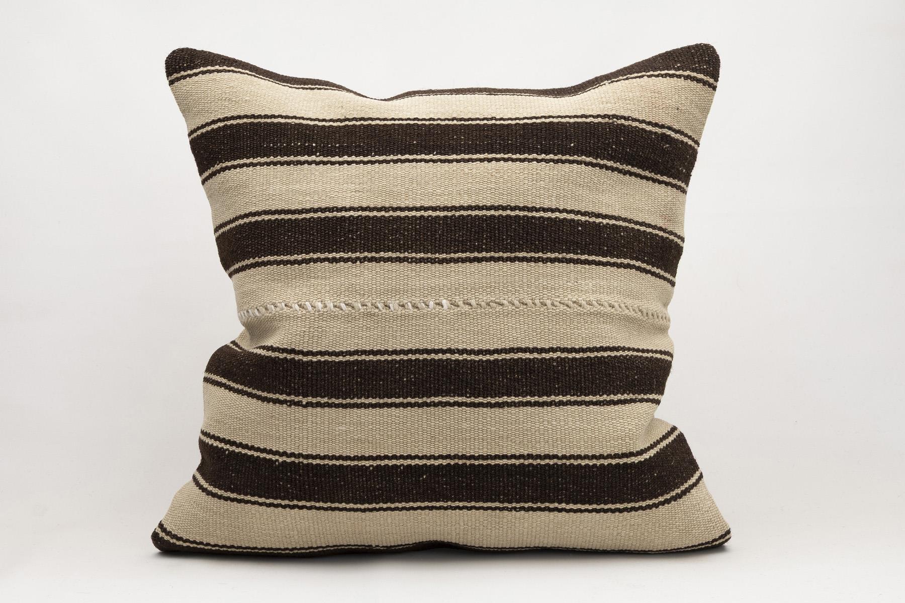 16x24 inches (40x60 cm) Kilim Pillow | KILIM WHOLESALE - Vintage Handmade Pillows - Vintage Handmade Kilim Rugs - It is 100% wool. Artistic and historical rugs. Old handwoven rugs. - Online hand woven rugs and kilim cushions sales. Shipping to a