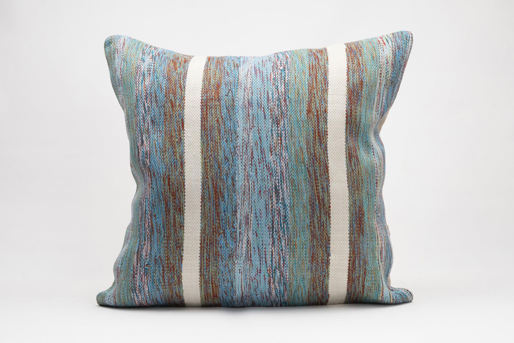 16x24 inches (40x60 cm) Kilim Pillow | KILIM WHOLESALE - Vintage Handmade Pillows - Vintage Handmade Kilim Rugs - It is 100% wool. Artistic and historical rugs. Old handwoven rugs. - Online hand woven rugs and kilim cushions sales. Shipping to a