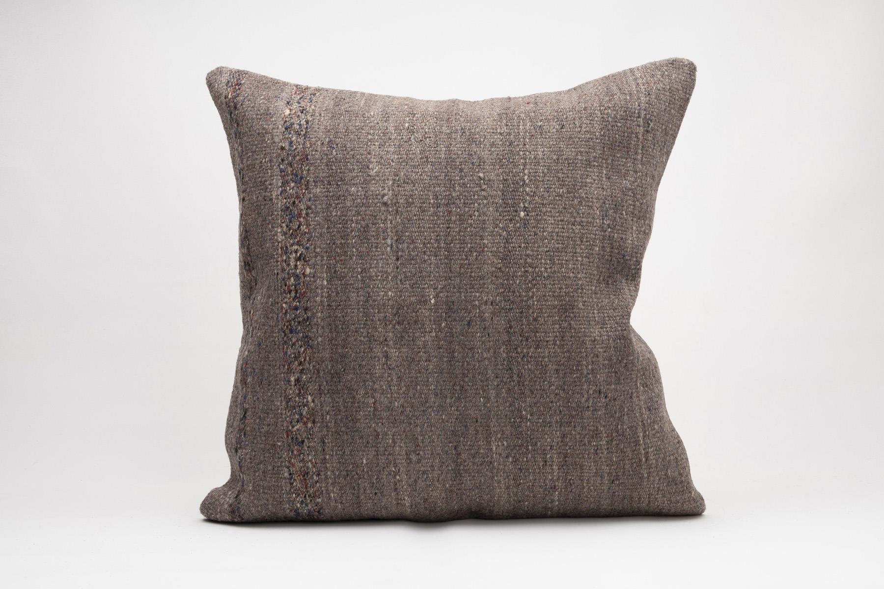 16x24 inches (40x60 cm) Kilim Pillow | KILIM WHOLESALE - Vintage Handmade Pillows - Vintage Handmade Kilim Rugs - It is 100% wool. Artistic and historical rugs. Old handwoven rugs. - Online hand woven rugs and kilim cushions sales. Shipping to a