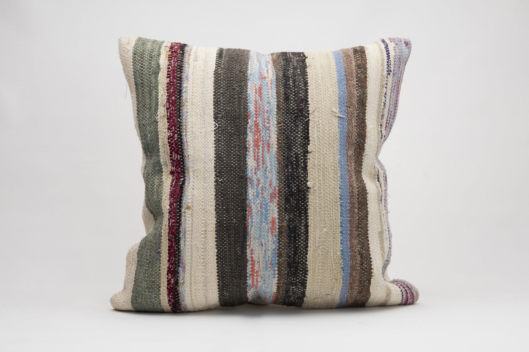 16x24 inches (40x60 cm) Kilim Pillow | KILIM WHOLESALE - Vintage Handmade Pillows - Vintage Handmade Kilim Rugs - It is 100% wool. Artistic and historical rugs. Old handwoven rugs. - Online hand woven rugs and kilim cushions sales. Shipping to a