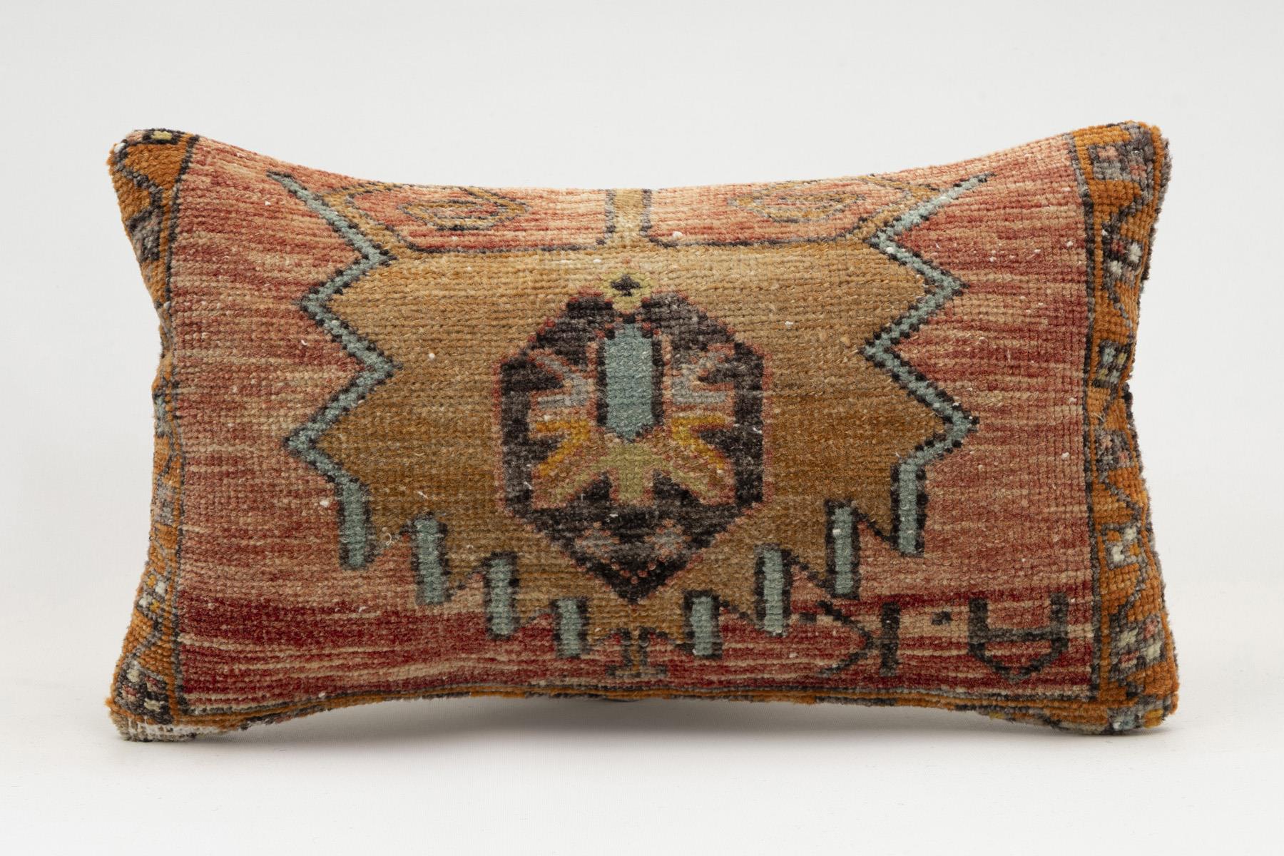 12x20 inches (30x50 cm) Kilim Pillow | KILIM WHOLESALE - Vintage Handmade Pillows - Vintage Handmade Kilim Rugs - It is 100% wool. Artistic and historical rugs. Old handwoven rugs. - Online hand woven rugs and kilim cushions sales. Shipping to a