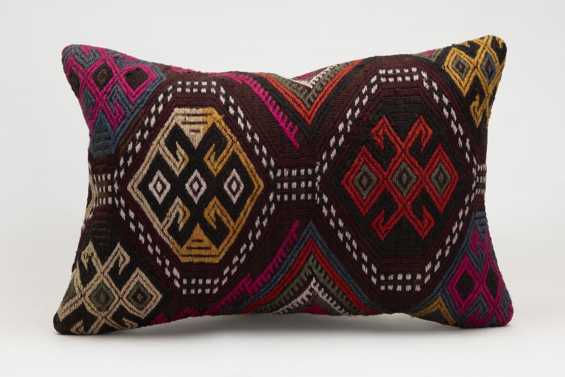 16x24 inches (40x60 cm) Kilim Pillow | KILIM WHOLESALE - Vintage Handmade Pillows - Vintage Handmade Kilim Rugs - It is 100% wool. Artistic and historical rugs. Old handwoven rugs. - Online hand woven rugs and kilim cushions sales. Shipping to a