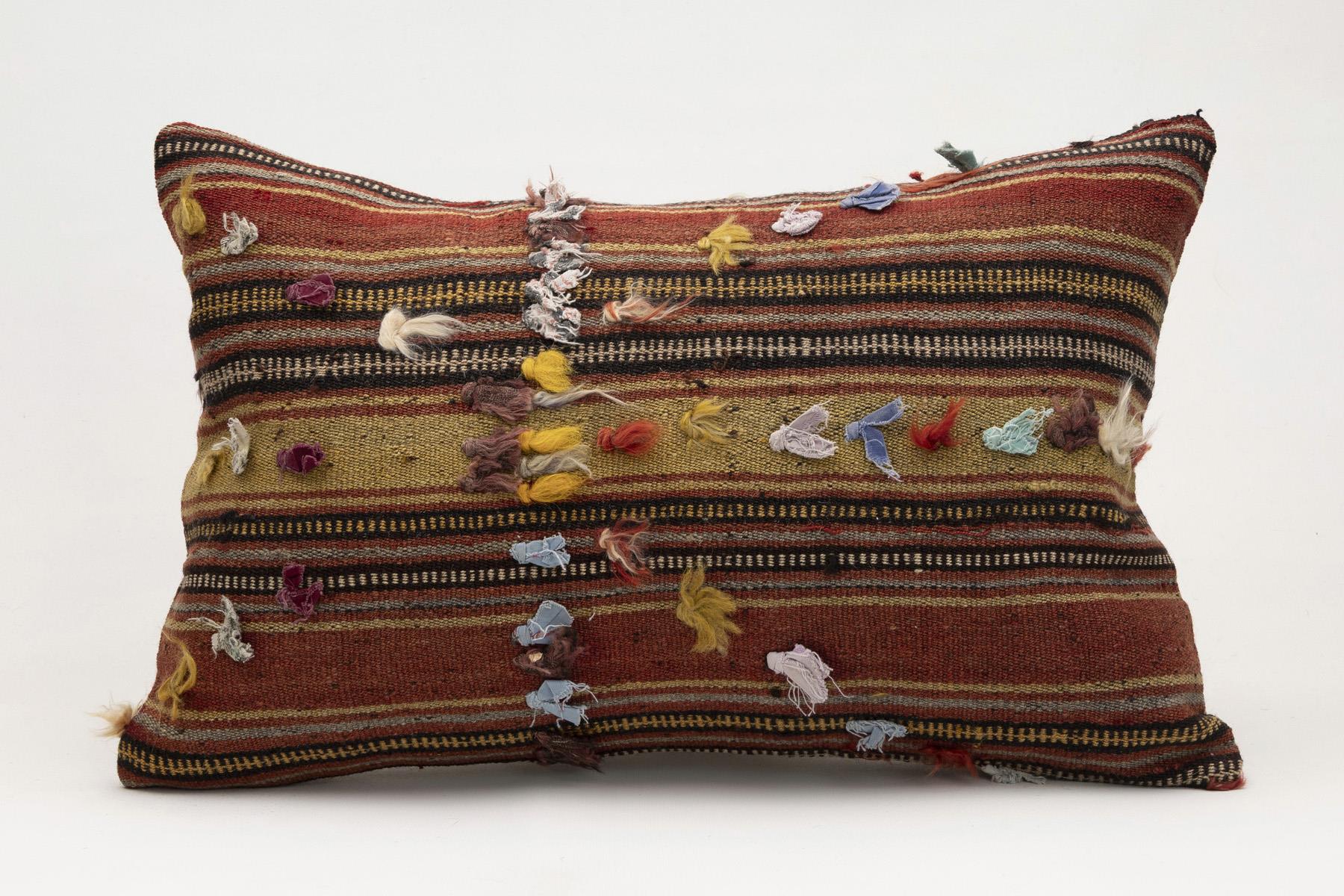 16x24 inches (40x60 cm) Kilim Pillow | KILIM WHOLESALE - Vintage Handmade Pillows - Vintage Handmade Kilim Rugs - It is 100% wool. Artistic and historical rugs. Old handwoven rugs. - Online hand woven rugs and kilim cushions sales. Shipping to a