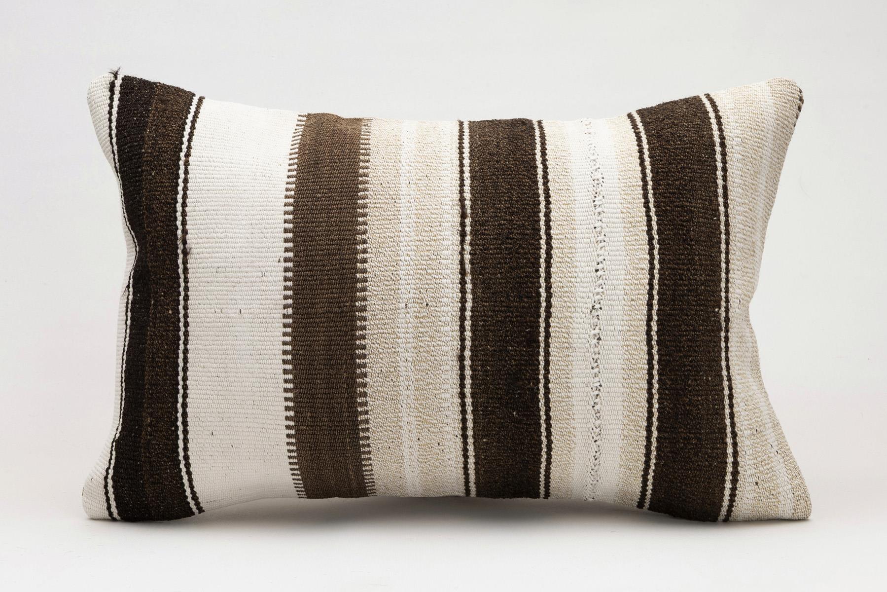 16x24 inches (40x60 cm) Kilim Pillow | KILIM WHOLESALE - Vintage Handmade Pillows - Vintage Handmade Kilim Rugs - It is 100% wool. Artistic and historical rugs. Old handwoven rugs. - Online hand woven rugs and kilim cushions sales. Shipping to a