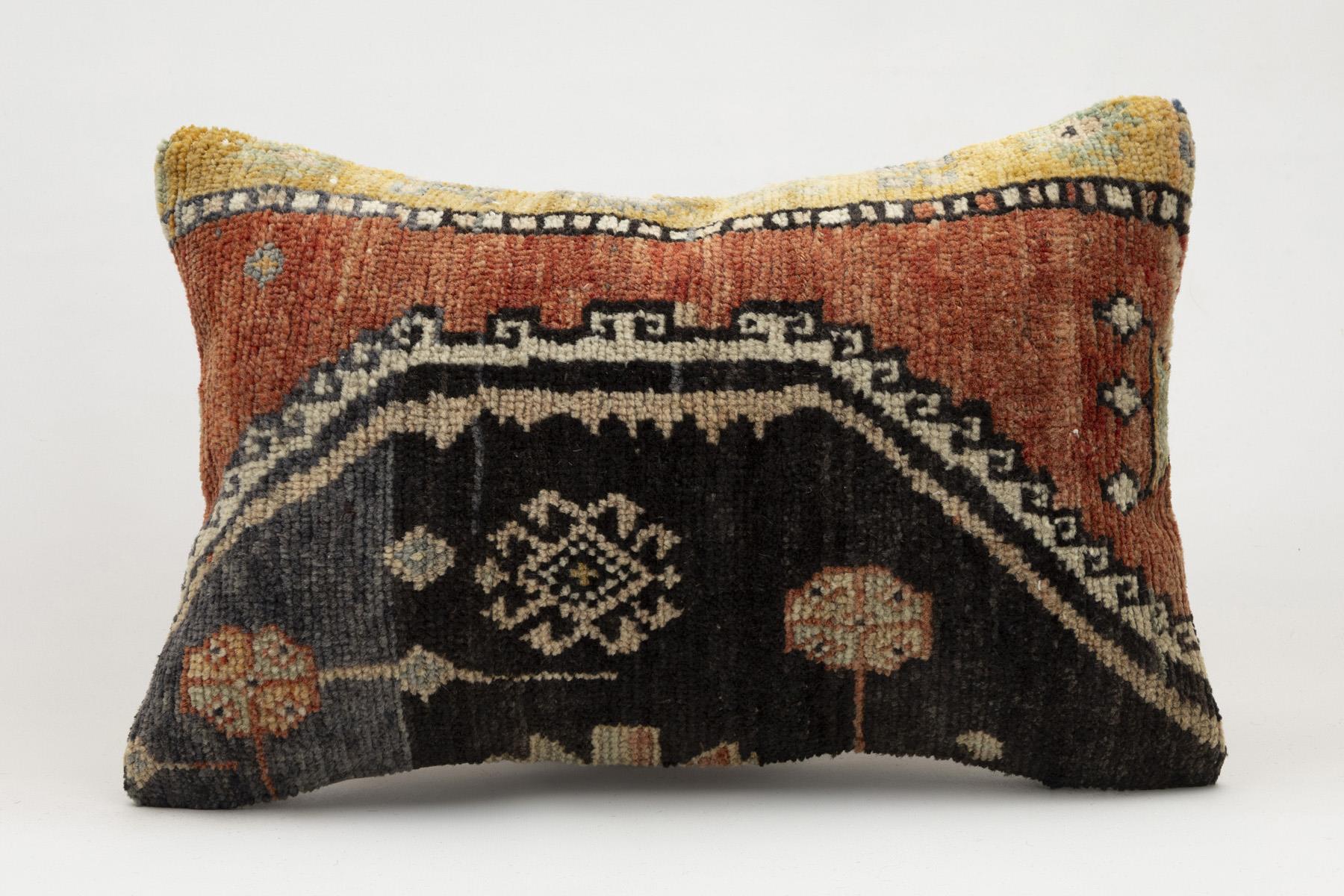 16x24 inches (40x60 cm) Kilim Pillow | KILIM WHOLESALE - Vintage Handmade Pillows - Vintage Handmade Kilim Rugs - It is 100% wool. Artistic and historical rugs. Old handwoven rugs. - Online hand woven rugs and kilim cushions sales. Shipping to a