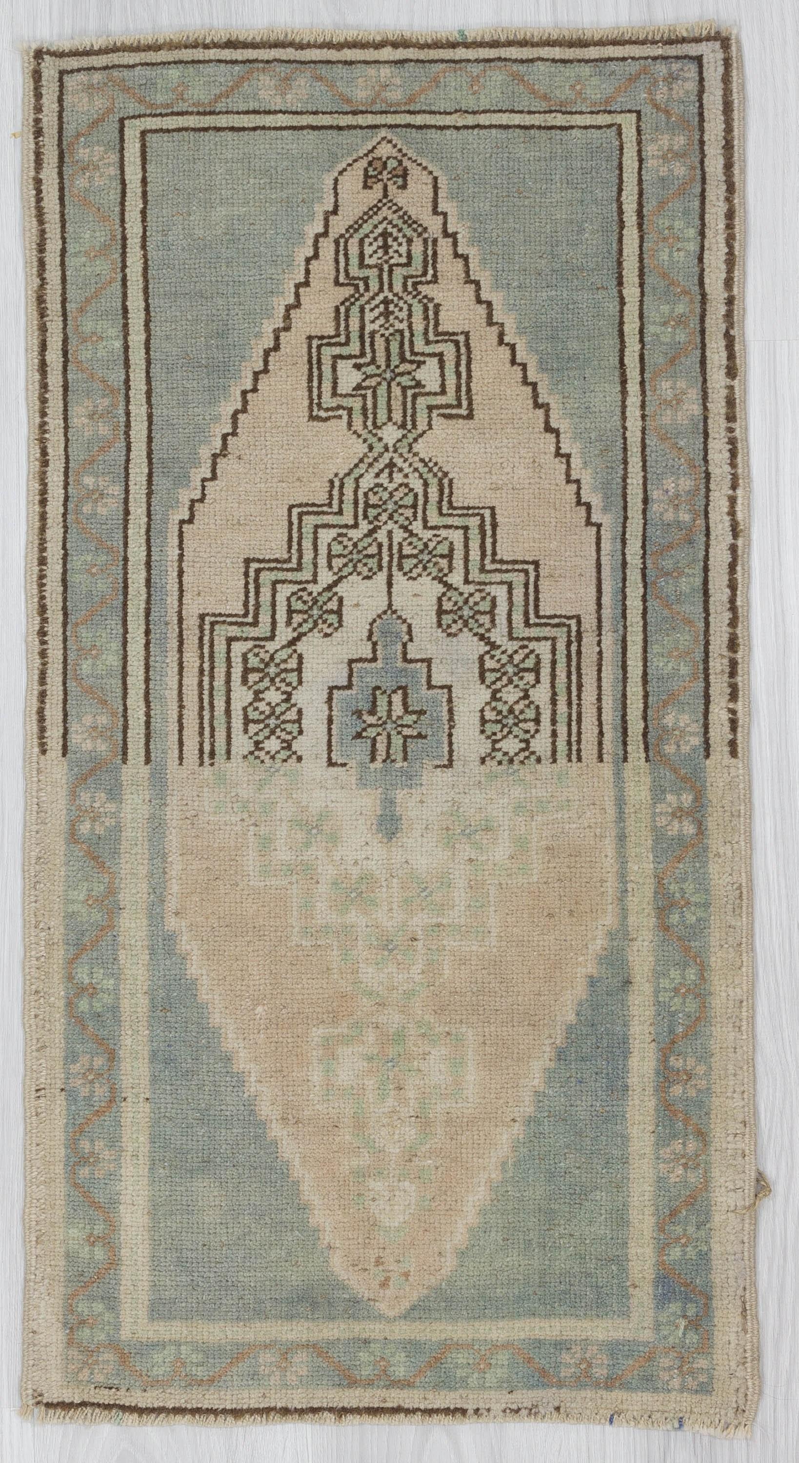 Abstract Vintage Mini Decorative Rug