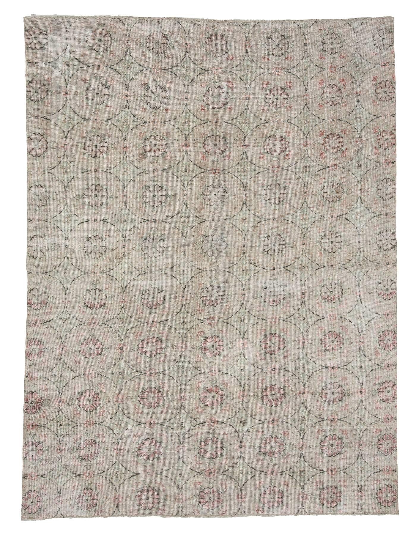 Floral Vintage Turkish Area Rug - 6`7'' x 9`1''