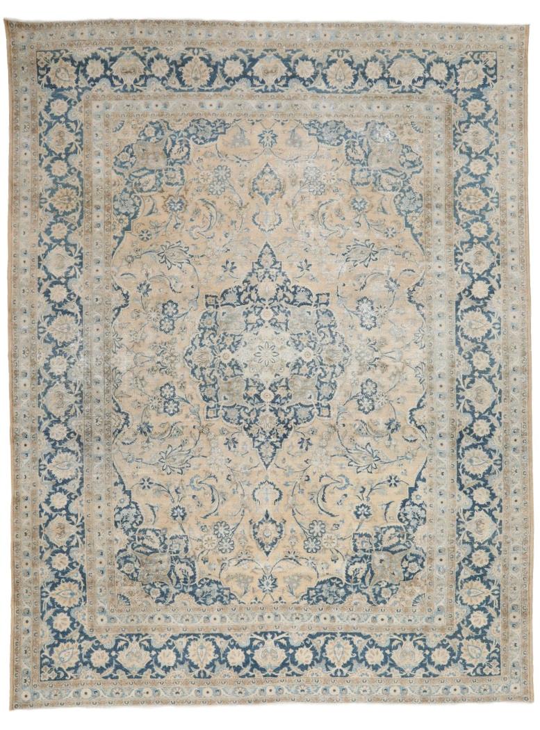 Large Washed Out Vintage Rug - 8`10'' x 11`7''