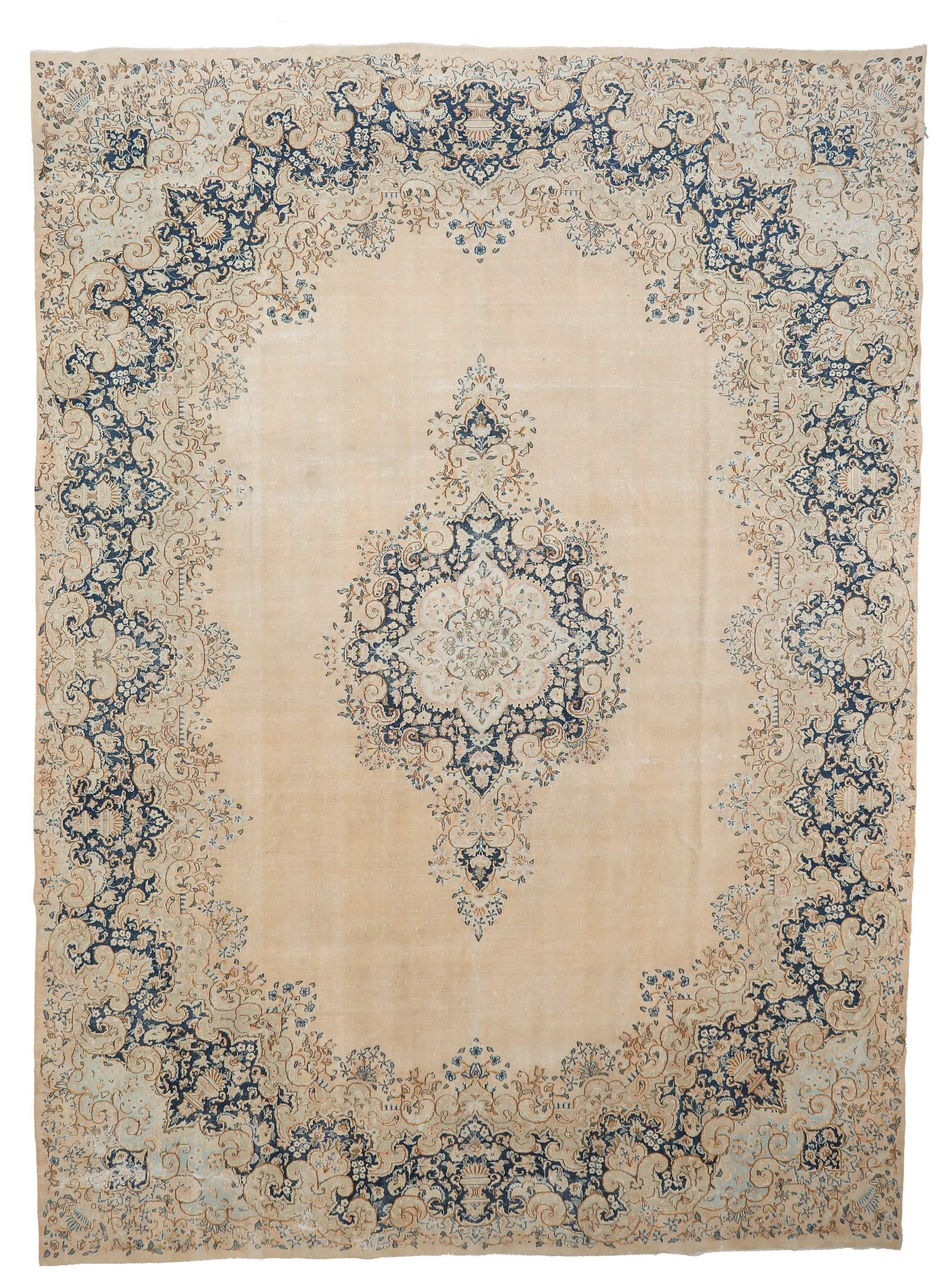 Large Washed Vintage Tabriz Rug - 9`5'' x 13`1''