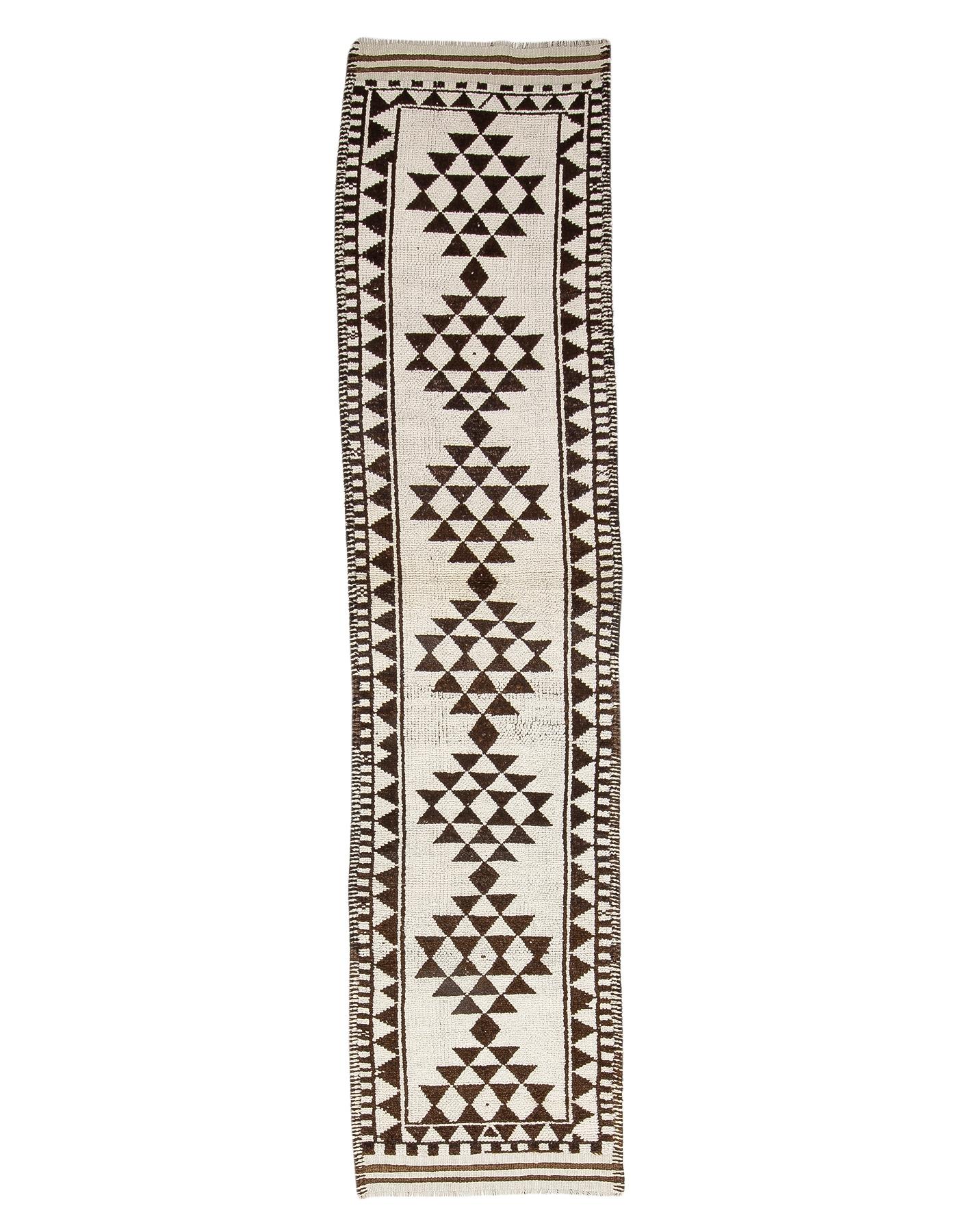 Unique White & Brown Vintage Runner - 2`9'' x 11`8''