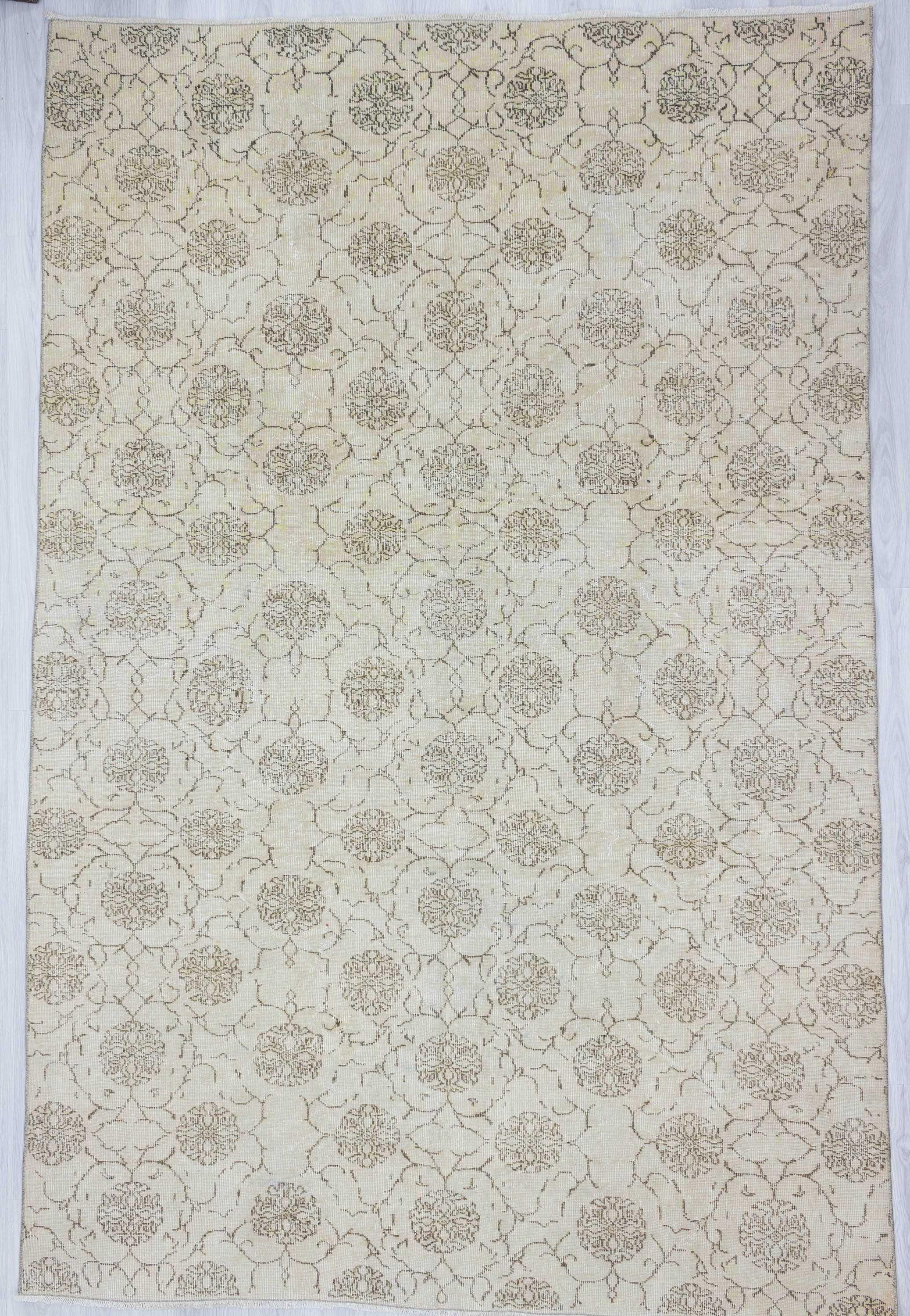 Vintage washed out floral Turkish rug