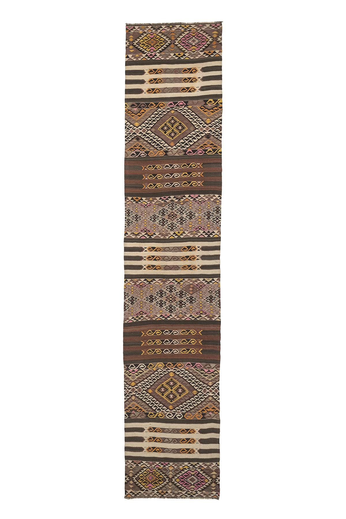 Kars kilim rug
