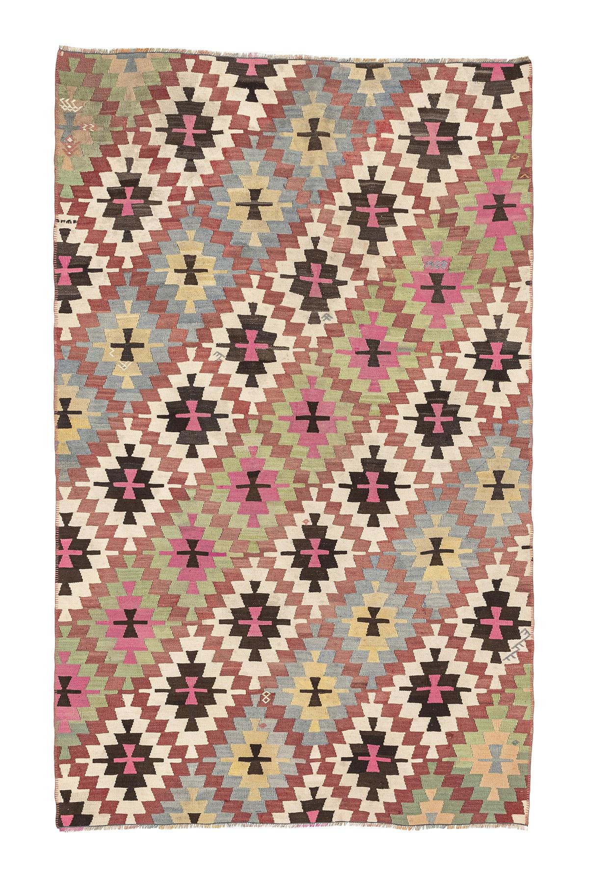 Kars kilim rug