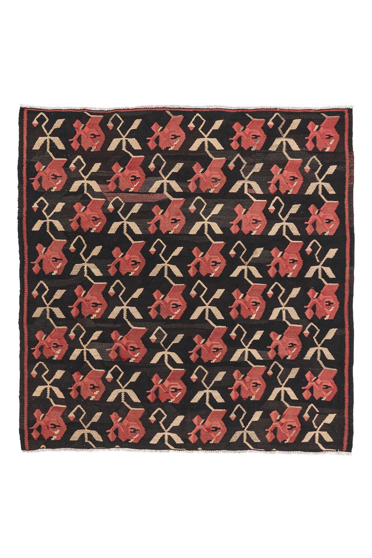 Kars kilim rug