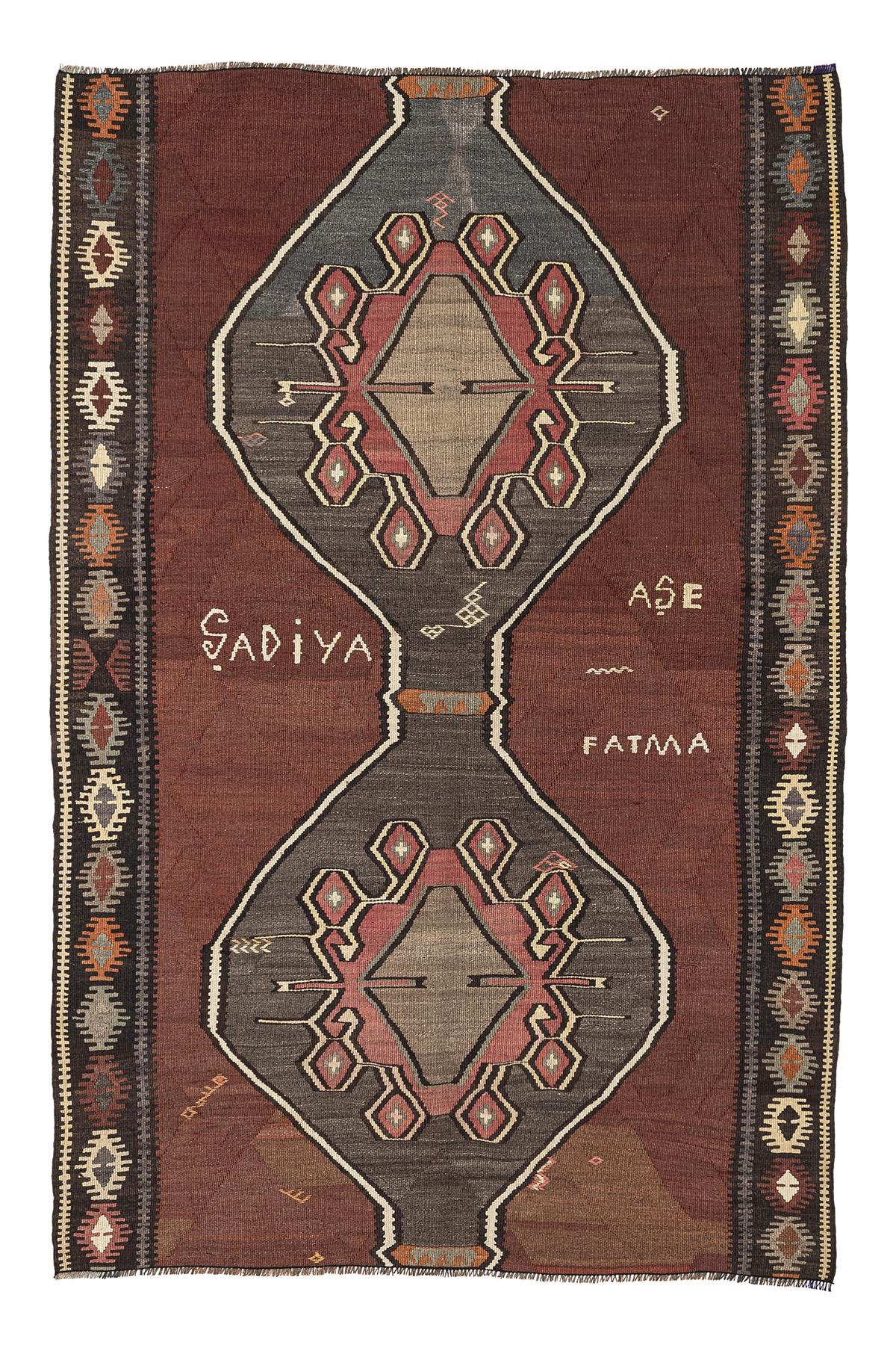 Kars kilim rug