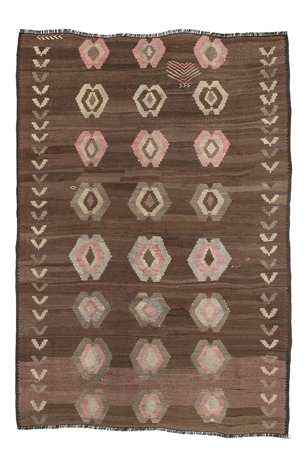 Kars kilim rug
