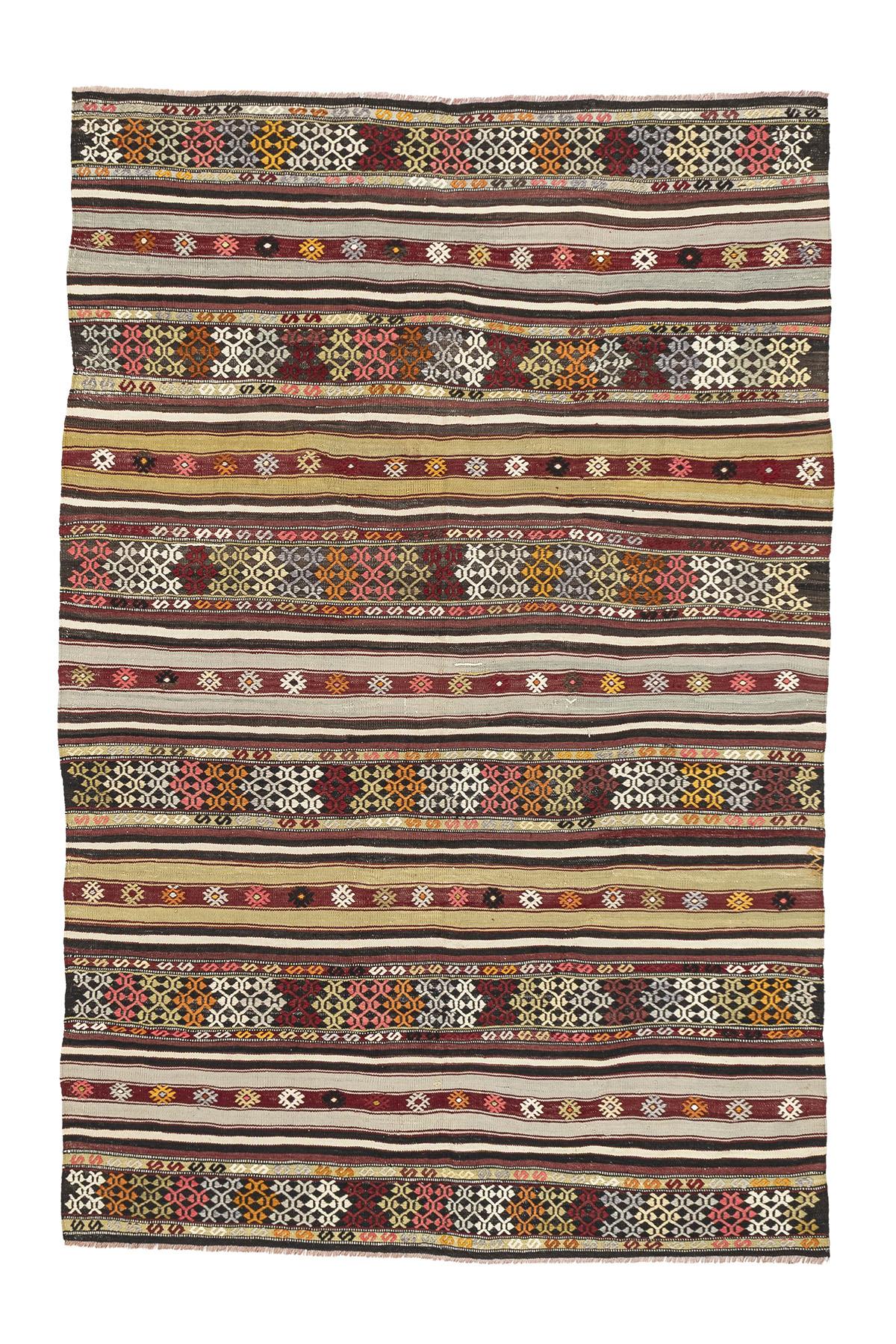 Kars kilim rug