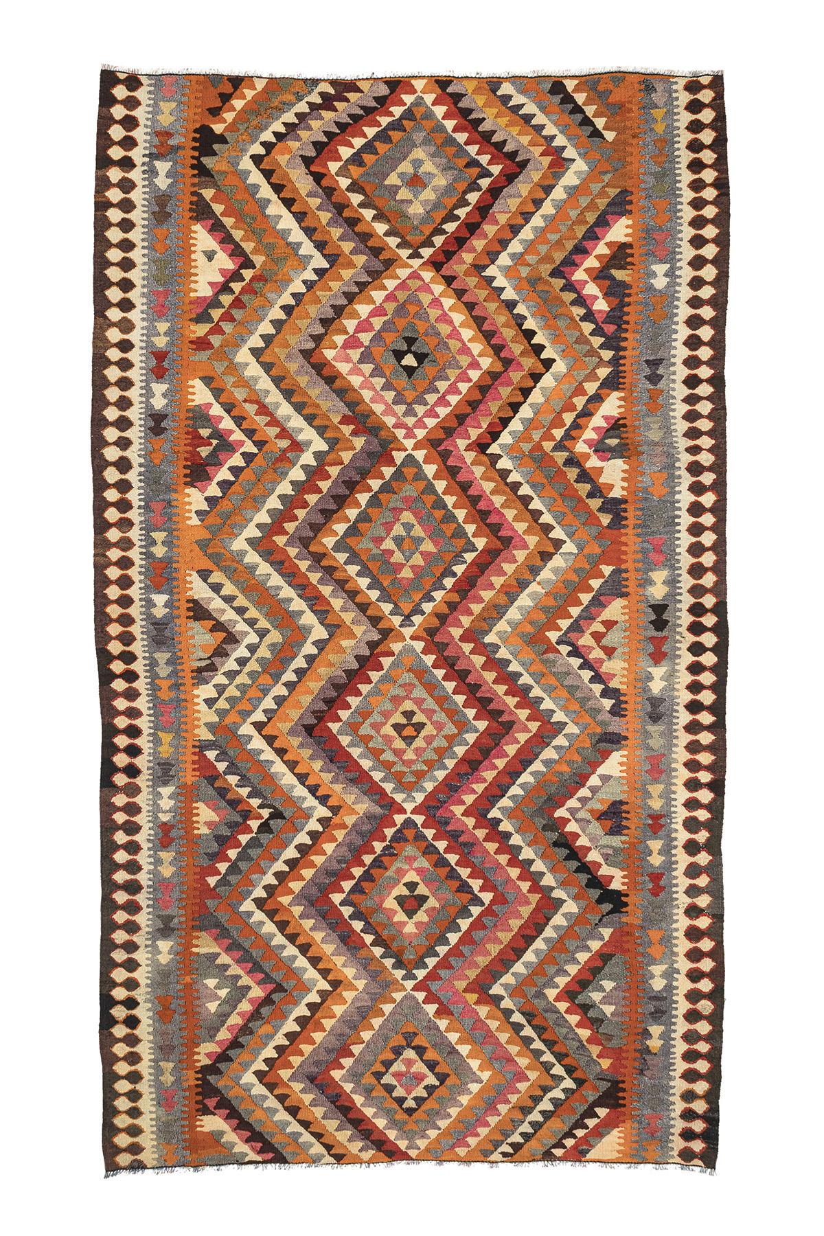 Kars kilim rug