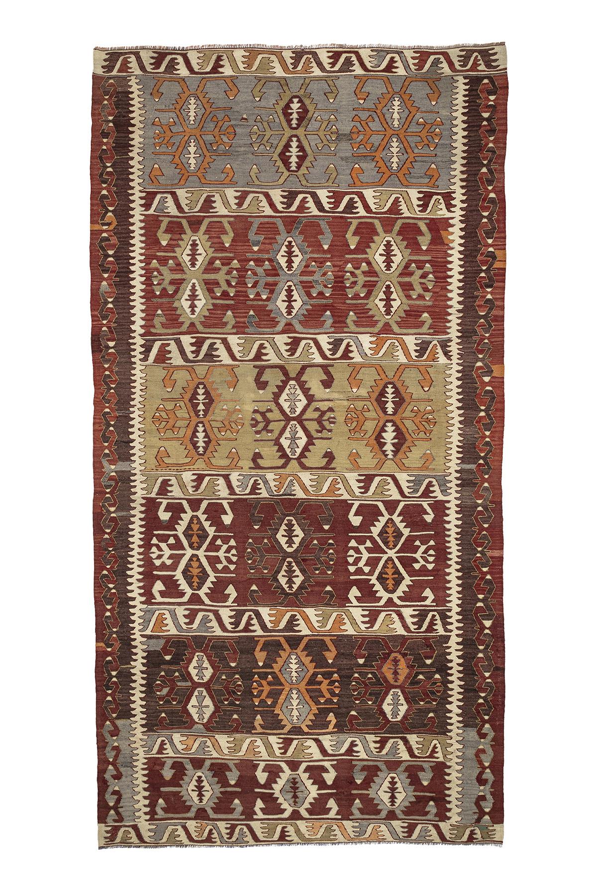 Kars kilim rug