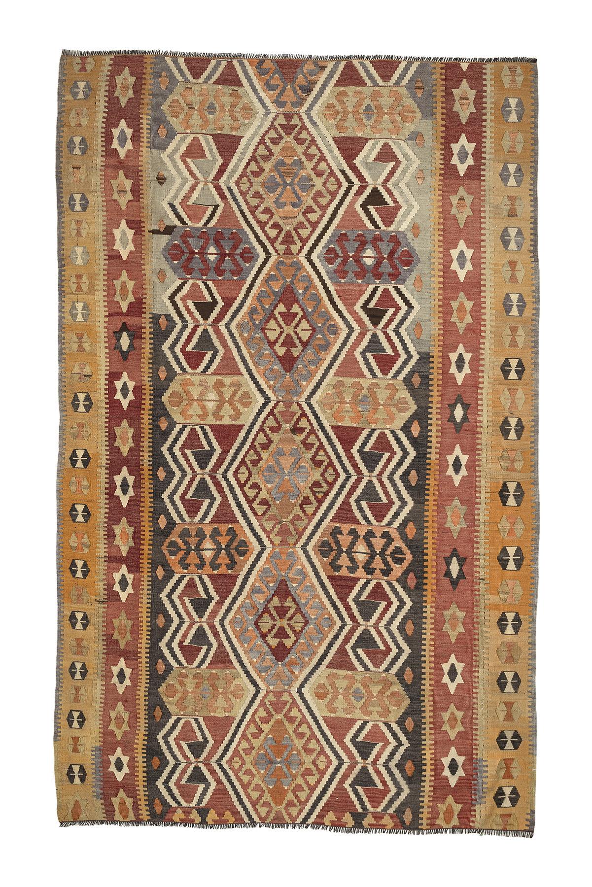 Kars kilim rug