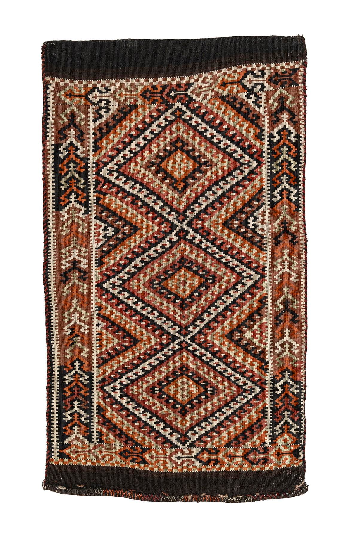 Kars kilim rug
