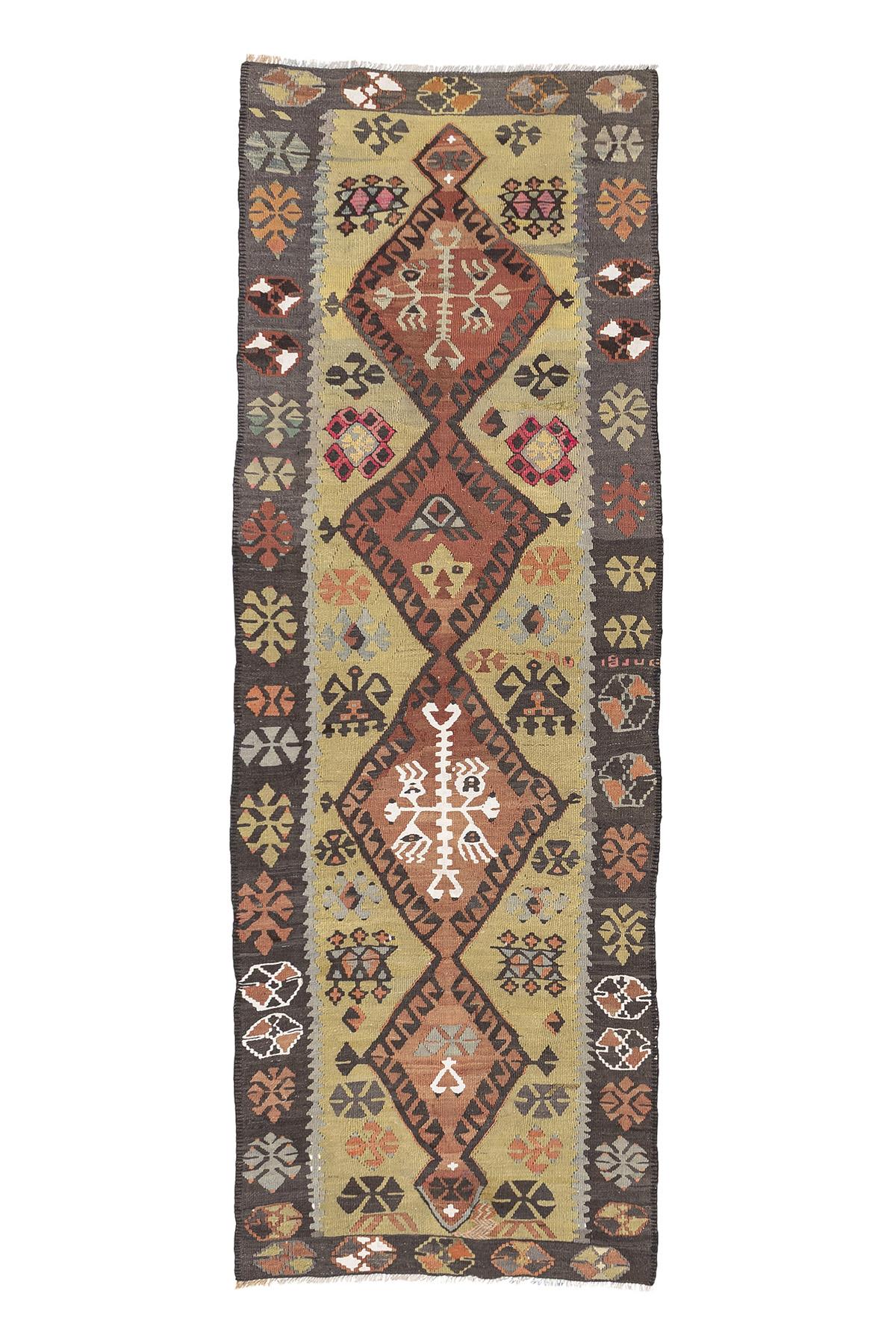 Kars kilim rug