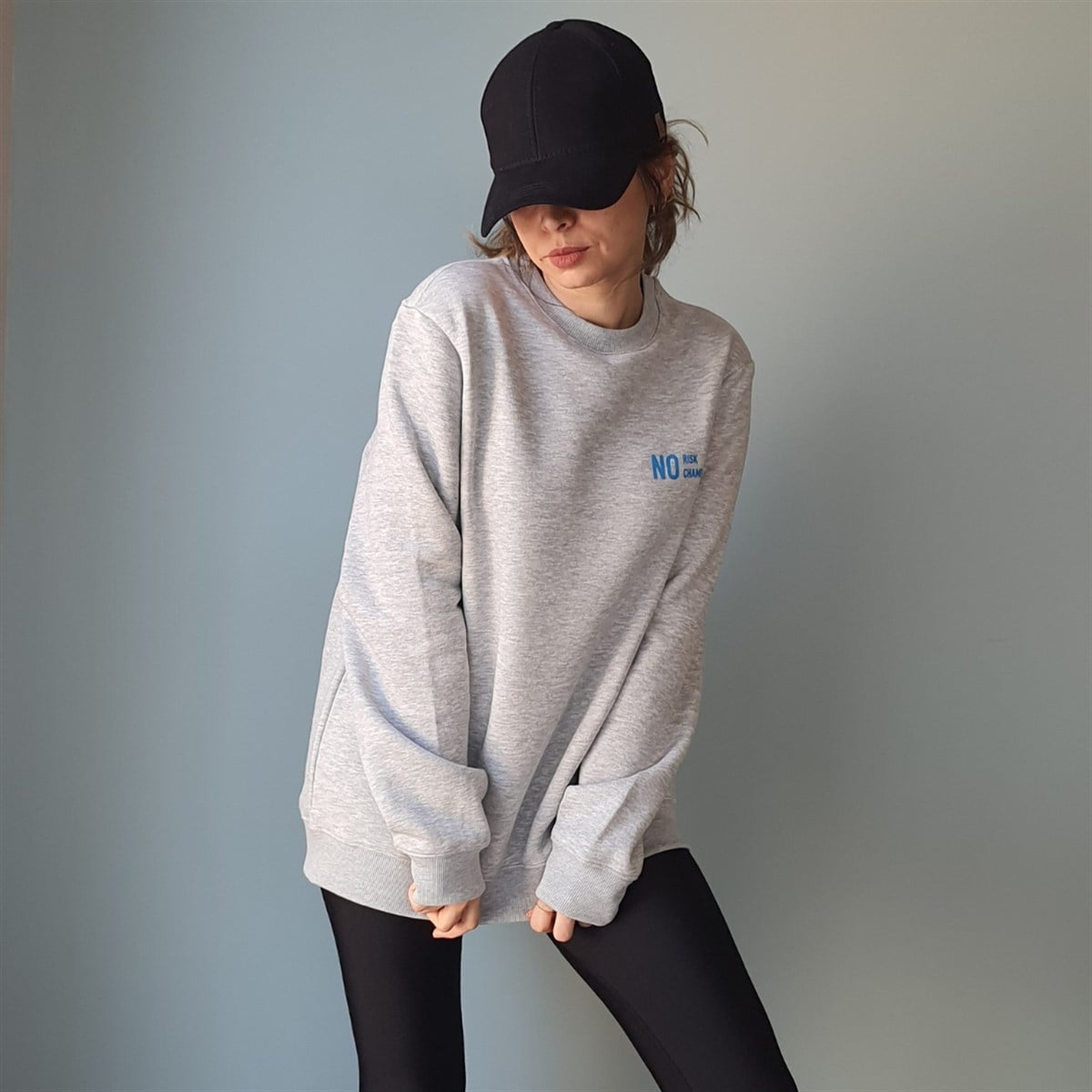 Gri Basic Unisex Sweatshirt