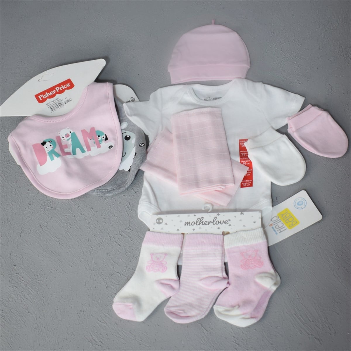 Kız Bebek Yenidoğan Hediyelik Takım Set