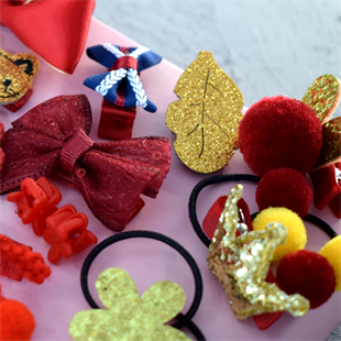 Hediyelik Çocuk Kırmızı Toka Seti