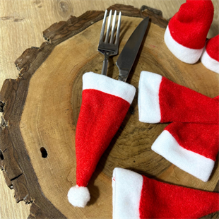 Noel Şapka 6lı Yılbaşı Masa Servis Süsü