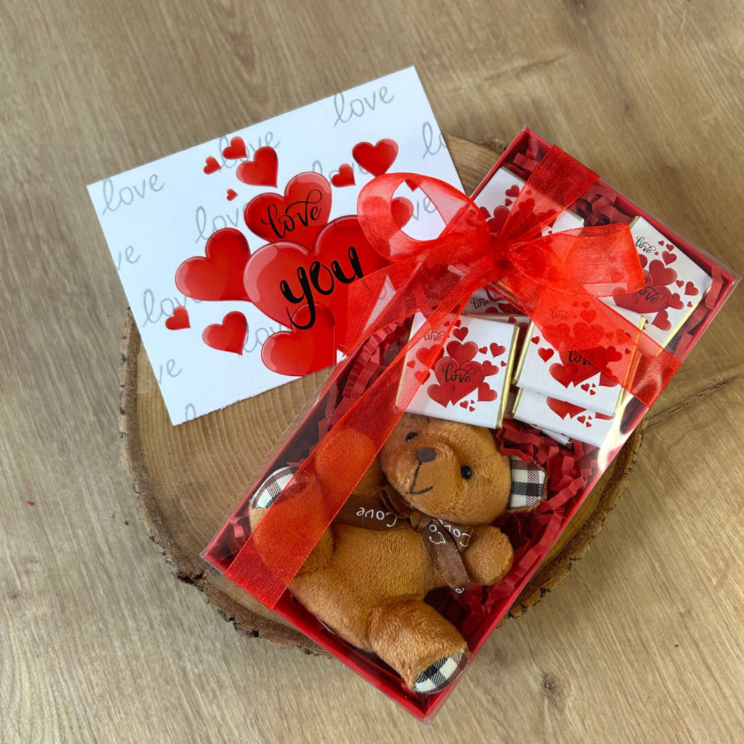 Sevimli Ayıcık Love Çikolata Sevgiliye Hediye Paketi