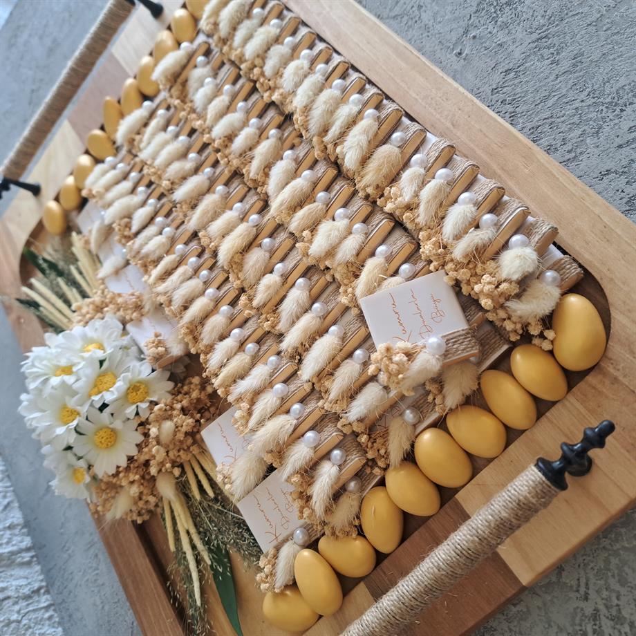 Ahşap Tepsili Bebek Çikolatası