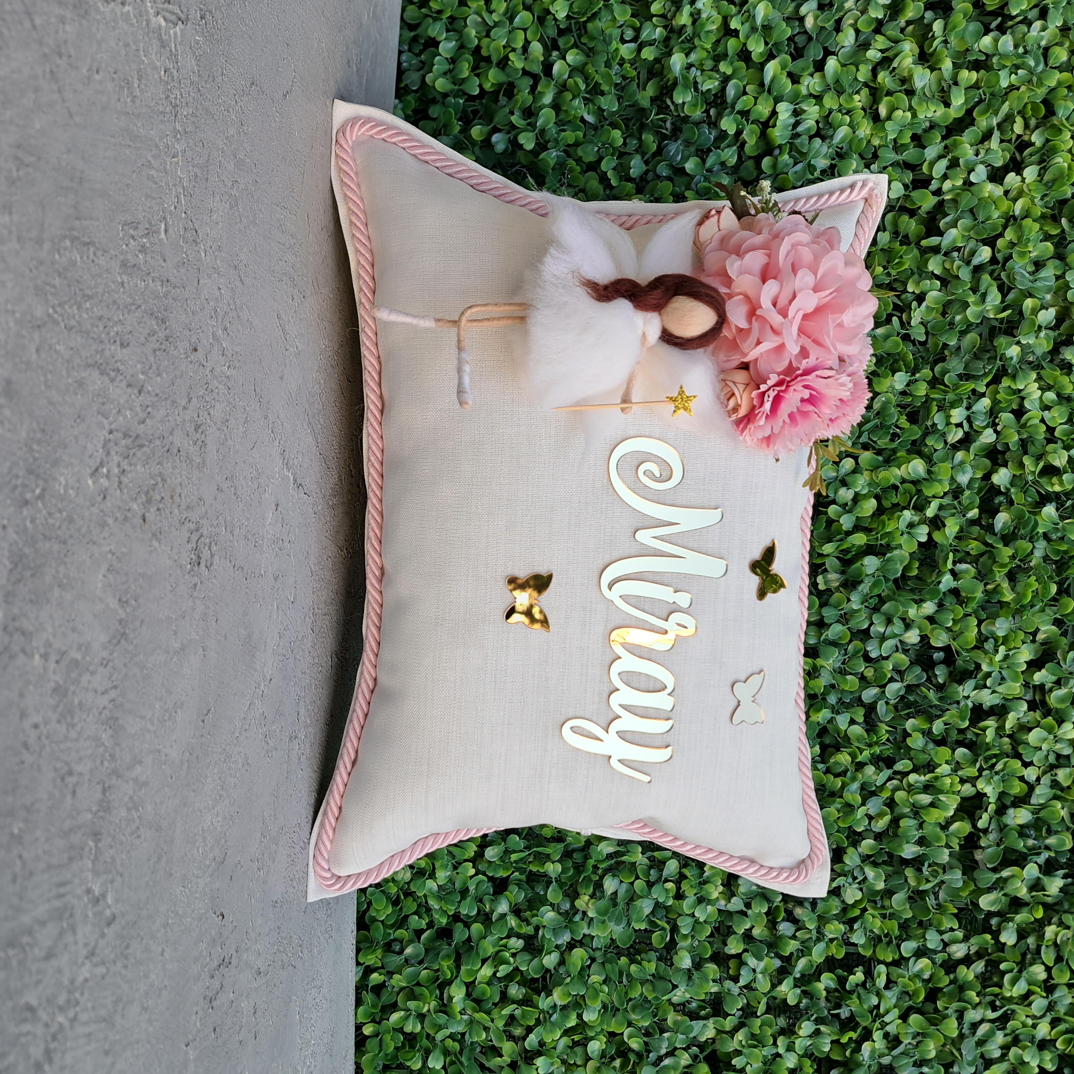 Çiçekli Bebek Yastığı