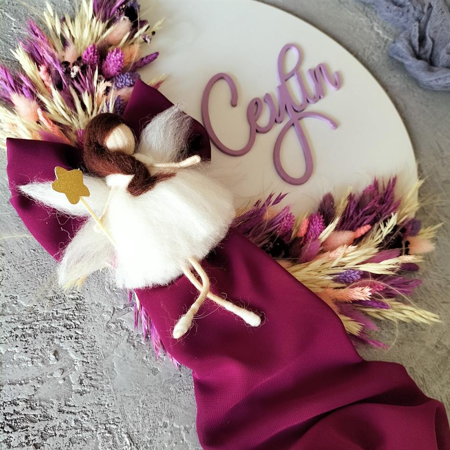 Lila Renkler Kapı Süsü ve Çikolata