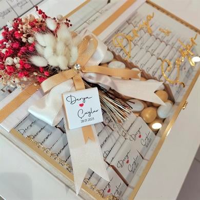 Cam Kutulu Nişan Çikolatası