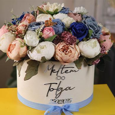 Kutulu Nişan Çiçeği