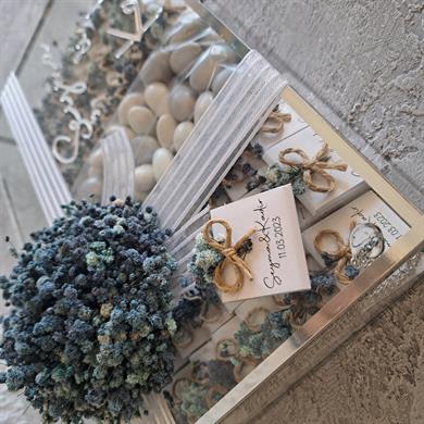 Mavi Çiçek Süslemeli Cam Kutu