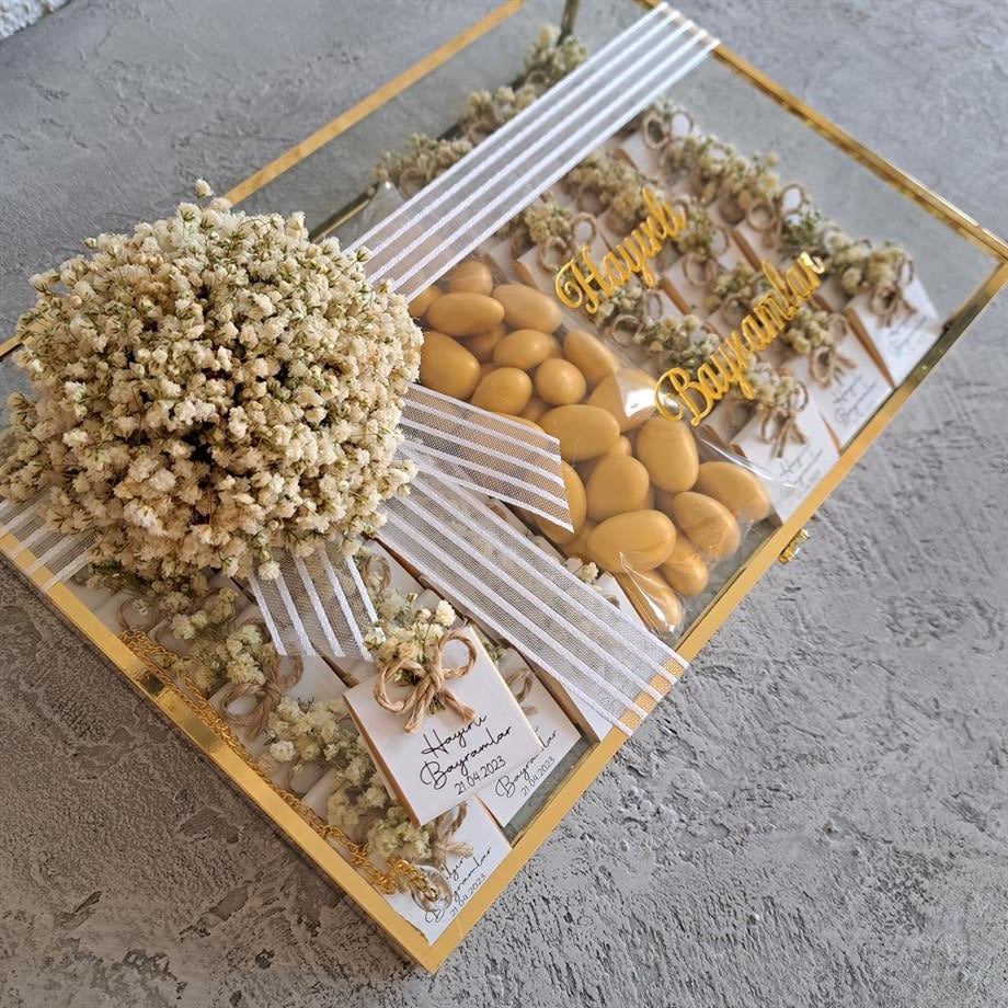 Cam Kutulu Bayram Çikolatası