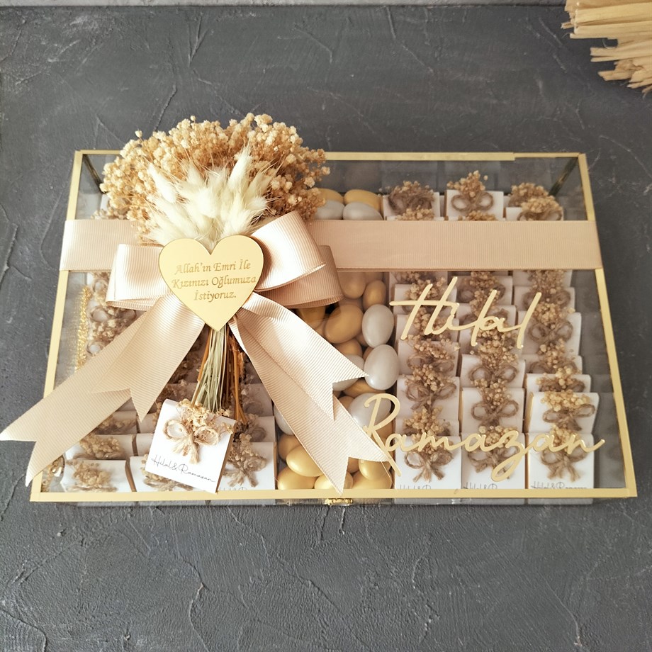 cam kutulu çikolata