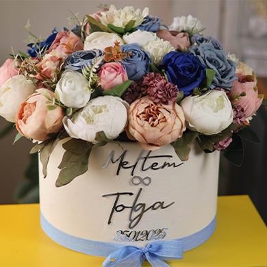 Kutulu Nişan Çiçeği