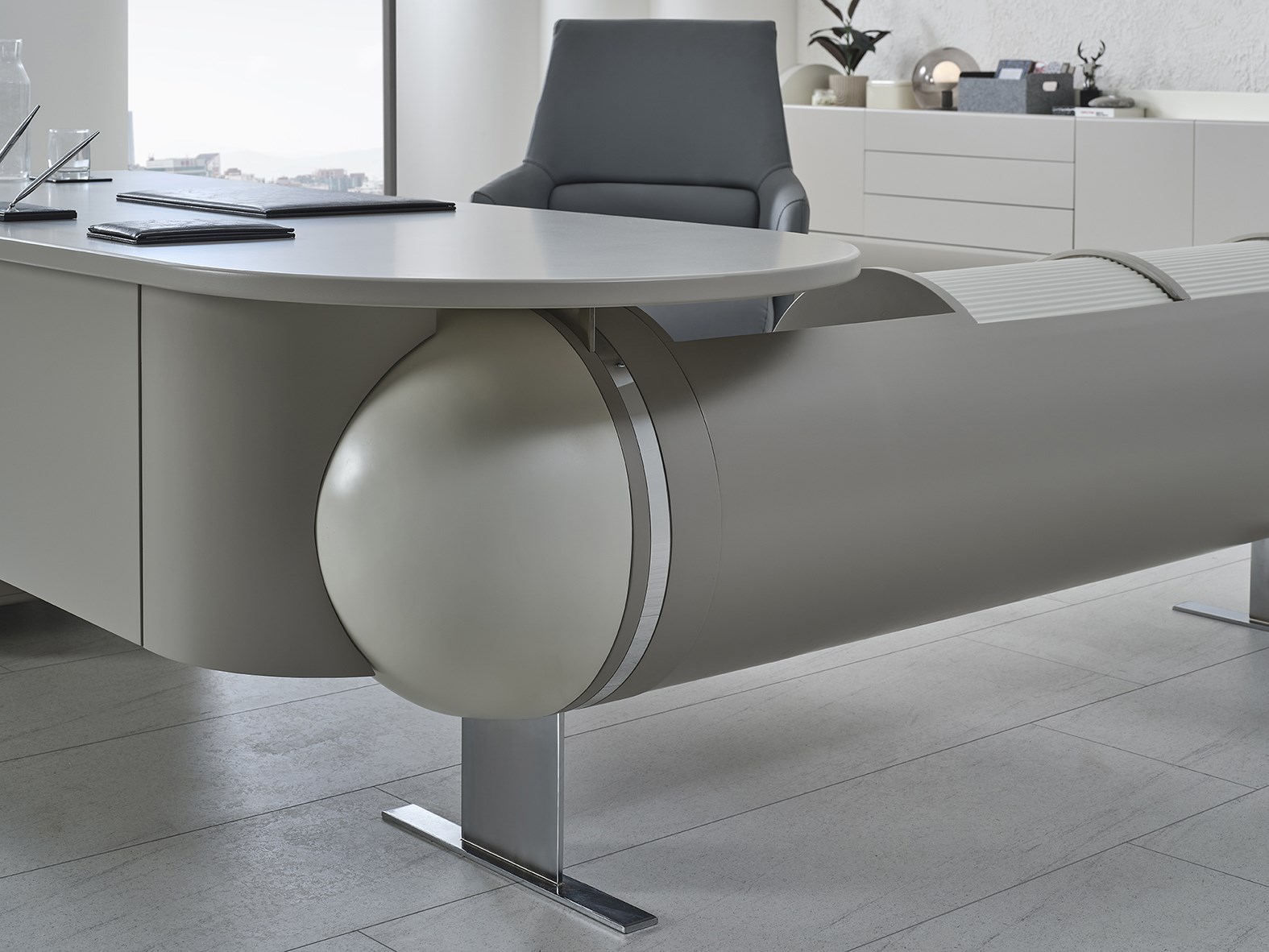 Genesis Bej VIP Ahşap Makam Takımı – Modern Premium Yönetici Ofis Mobilyası