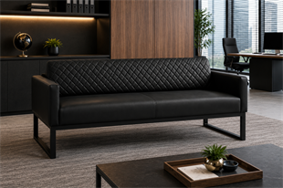 Luban Üçlü Kanepe – Premium Siyah Deri Ofis Kanepesi