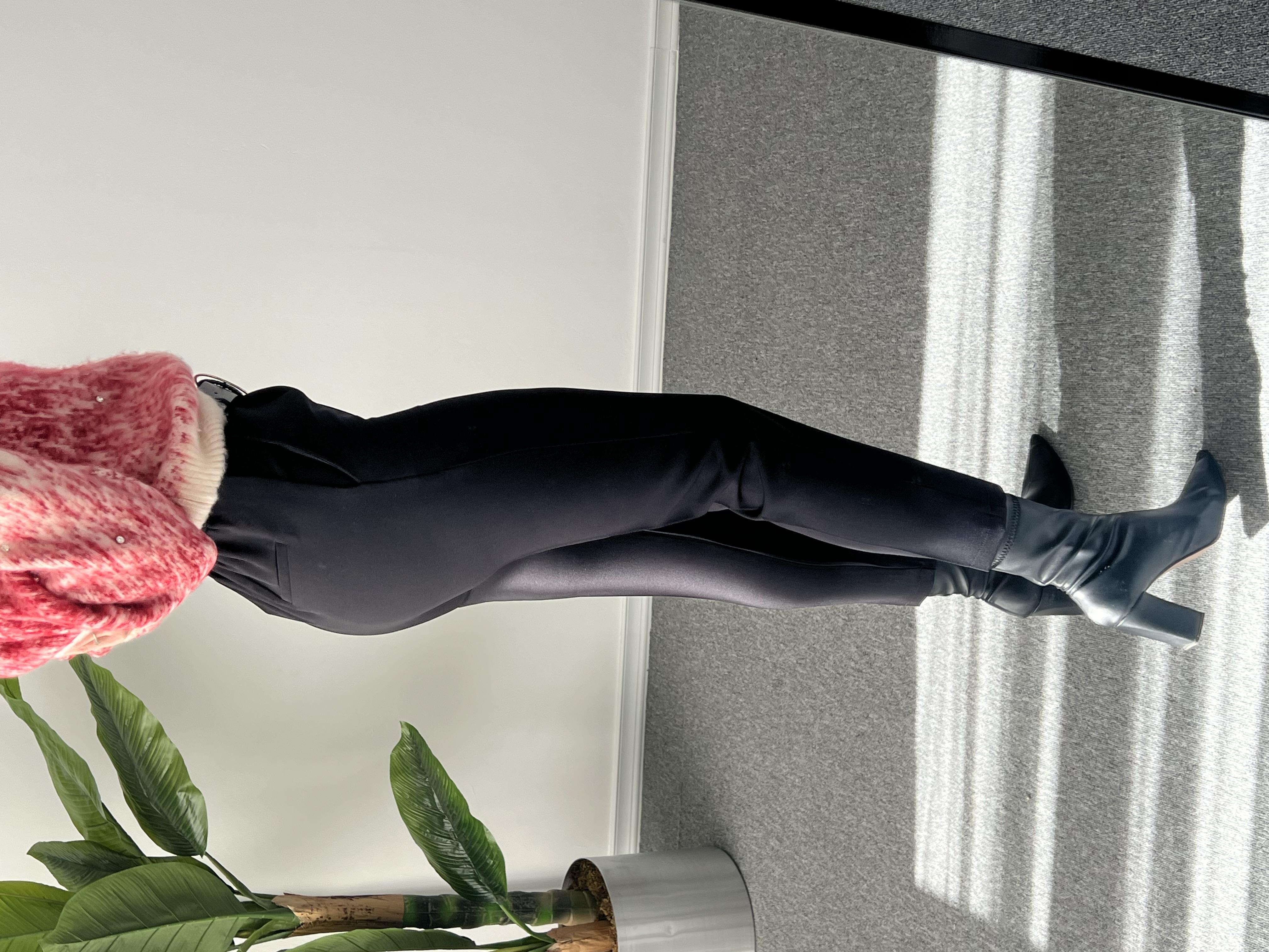 Beli Lastikli Kemerli Kumaş Pantolon