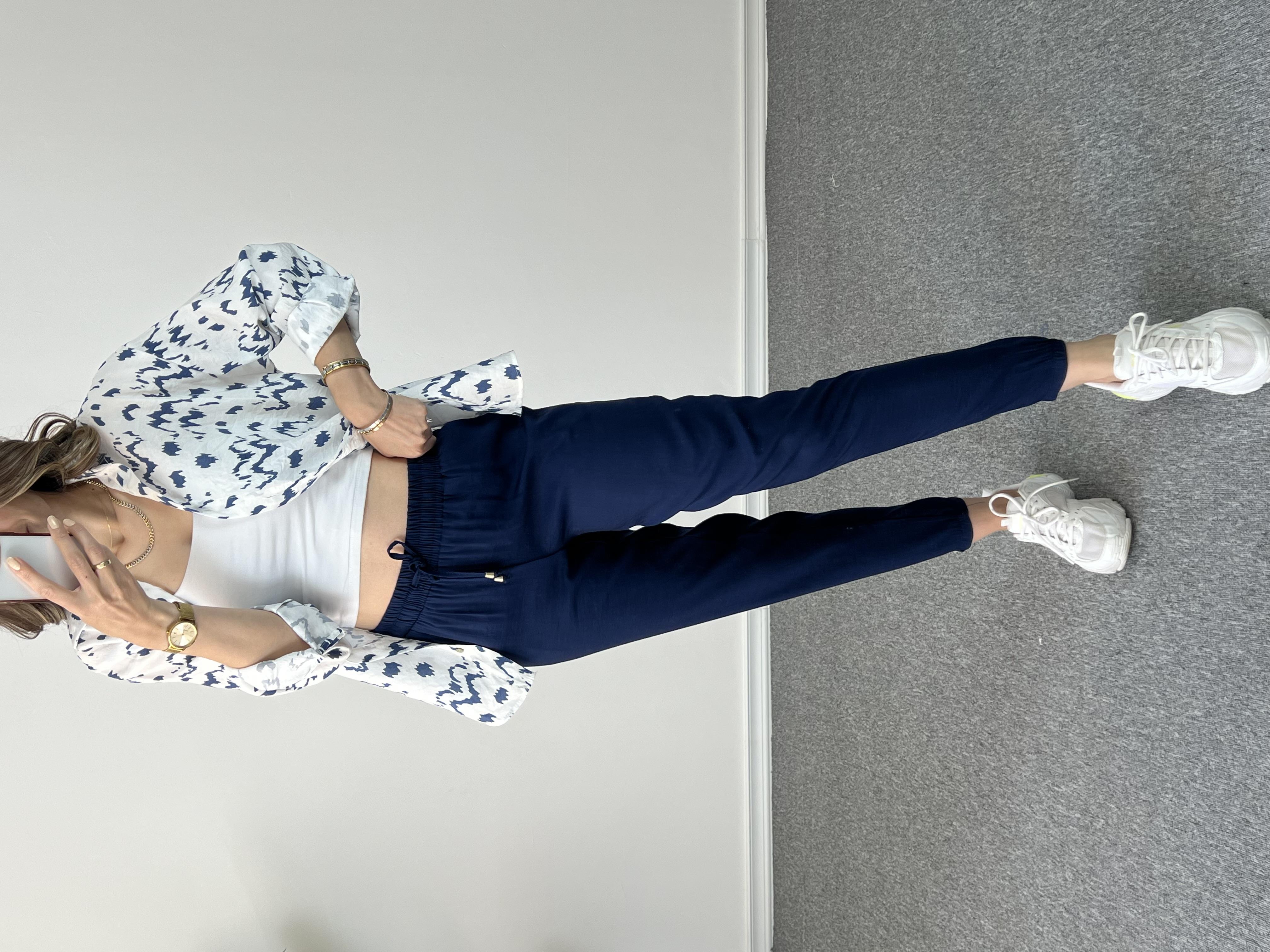 Beli Lastikli Lacivert Tensel Pantolon